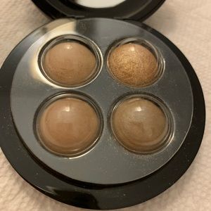 MAC Baked eyeshadow